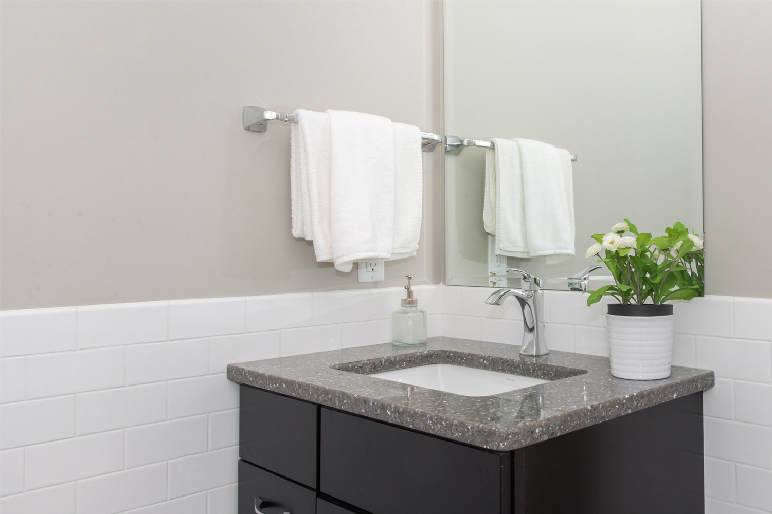 cornelius-7 Bathroom at The Cornelius